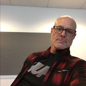 Meet your Posher, Robert